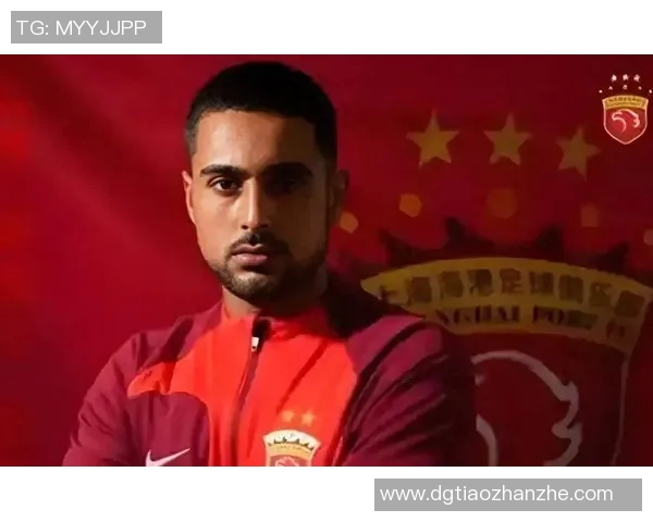 众多退役足球明星重返赛场展现风采引发球迷热议