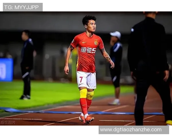 恒大足球明星队再创辉煌期待新赛季精彩表现与球迷共迎胜利时刻 恒大足球明星队再创辉煌期待新赛季精彩表现与球迷共迎胜利时刻